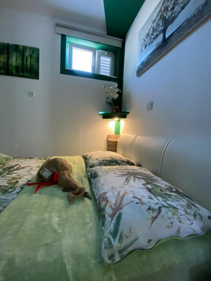 Yela Appartement Zadar Buitenkant foto